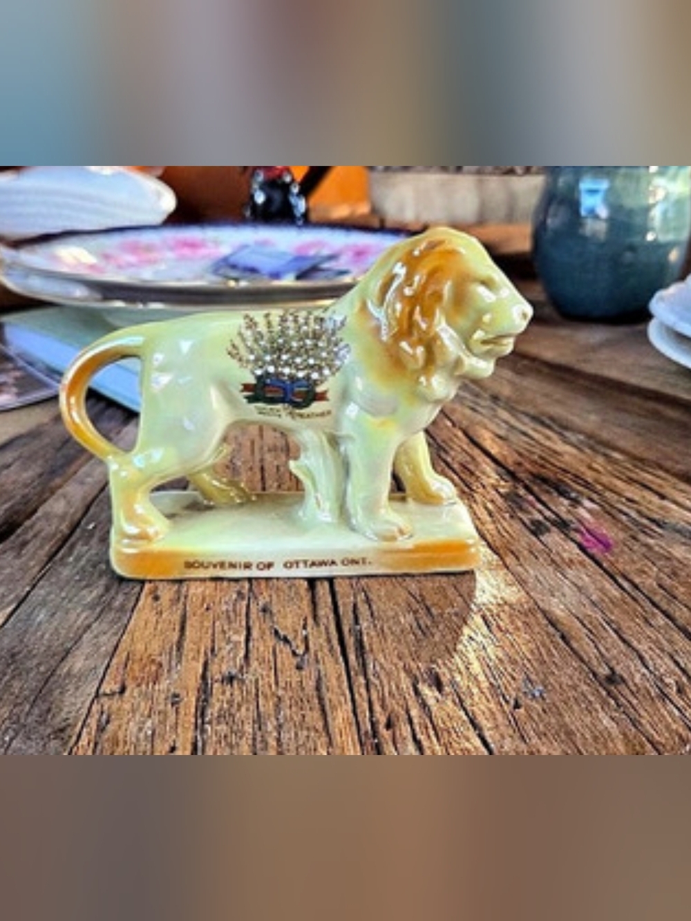 Vingage German Lion Ceramic Figurine Souvenir Of Ottawa Lucky White HEATHER